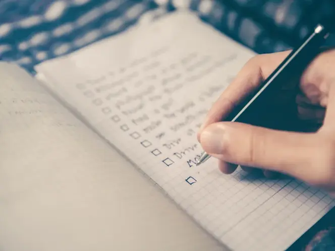 10 Low Supervision Activities for People Living with Dementia